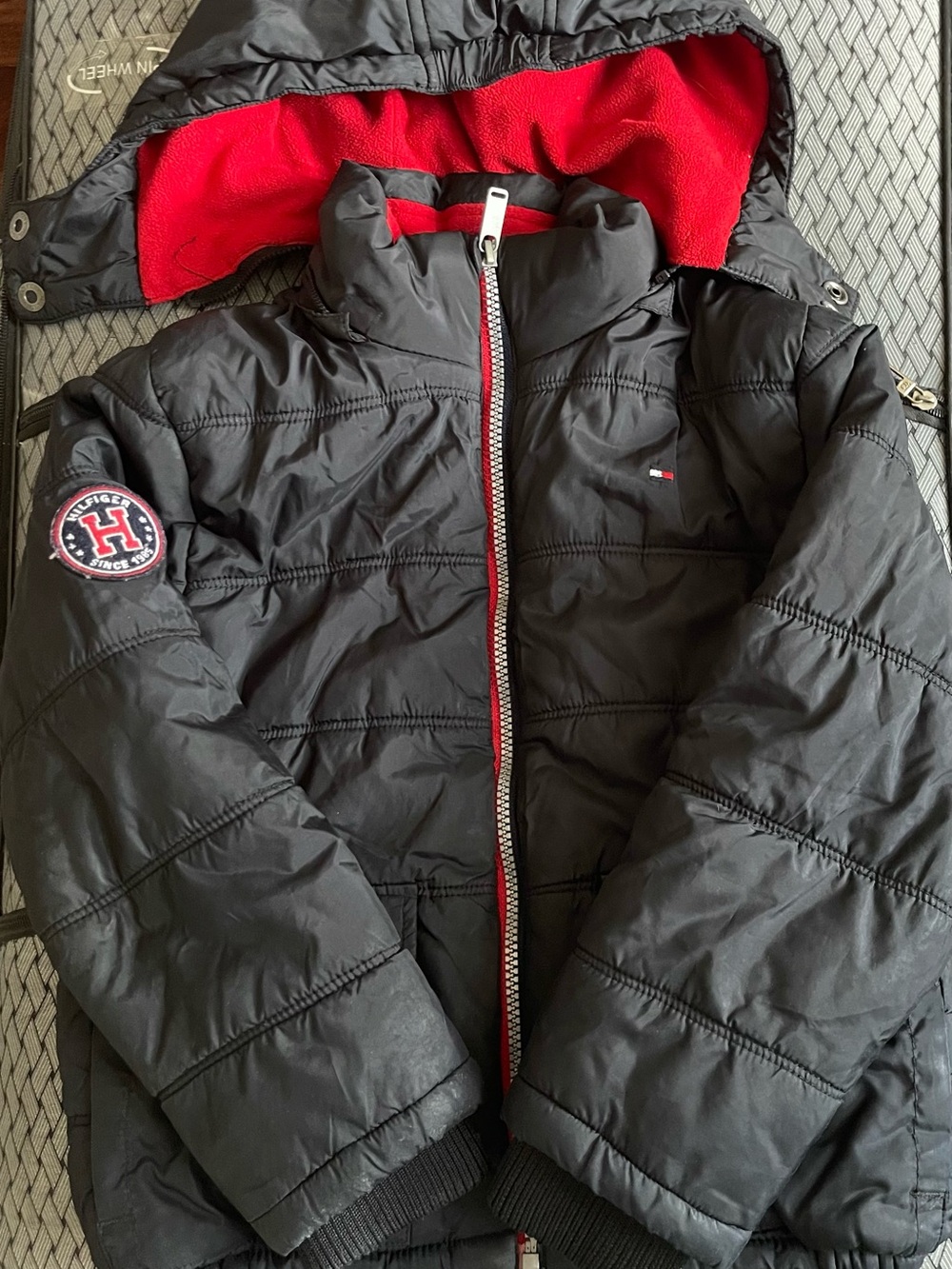 Tommy Hilfiger Black Puffer Jacket with Red Lining